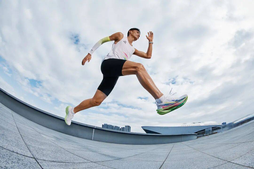 咪咕平台-中国马拉松跨入&amp;quot;205时代&amp;quot;背后，一款跑鞋的二十年押注